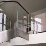glass staircase balustrade