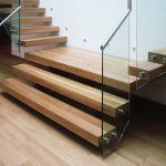 Pipins cantilever timber split staircase