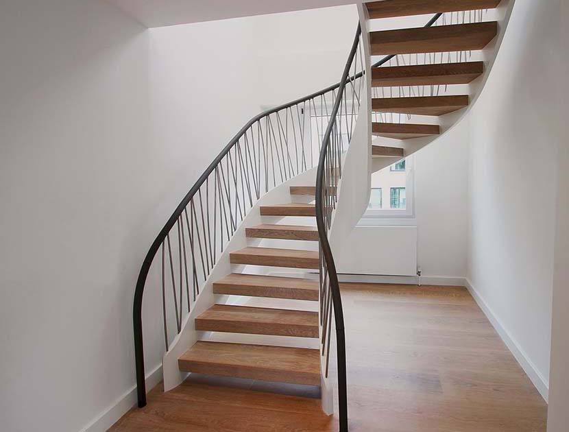 stainless steel balustrade with spiral staircase