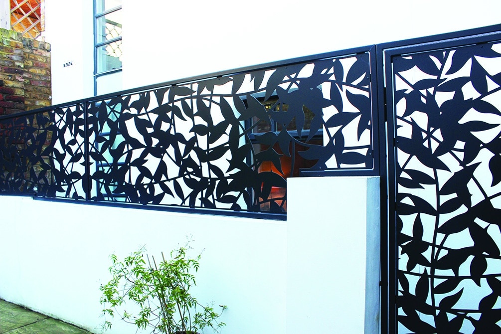 latima-bespoke-decorative-garden-screen